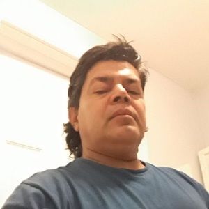 Meet your Posher, Luis avalos